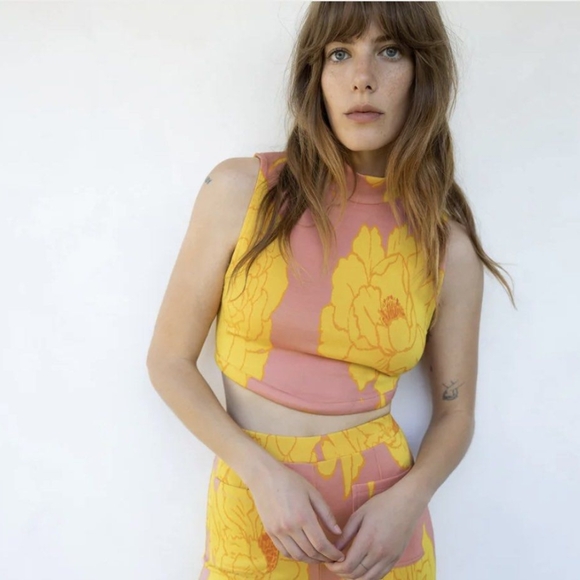 Zara floral high neck crop top - Picture 2 of 3